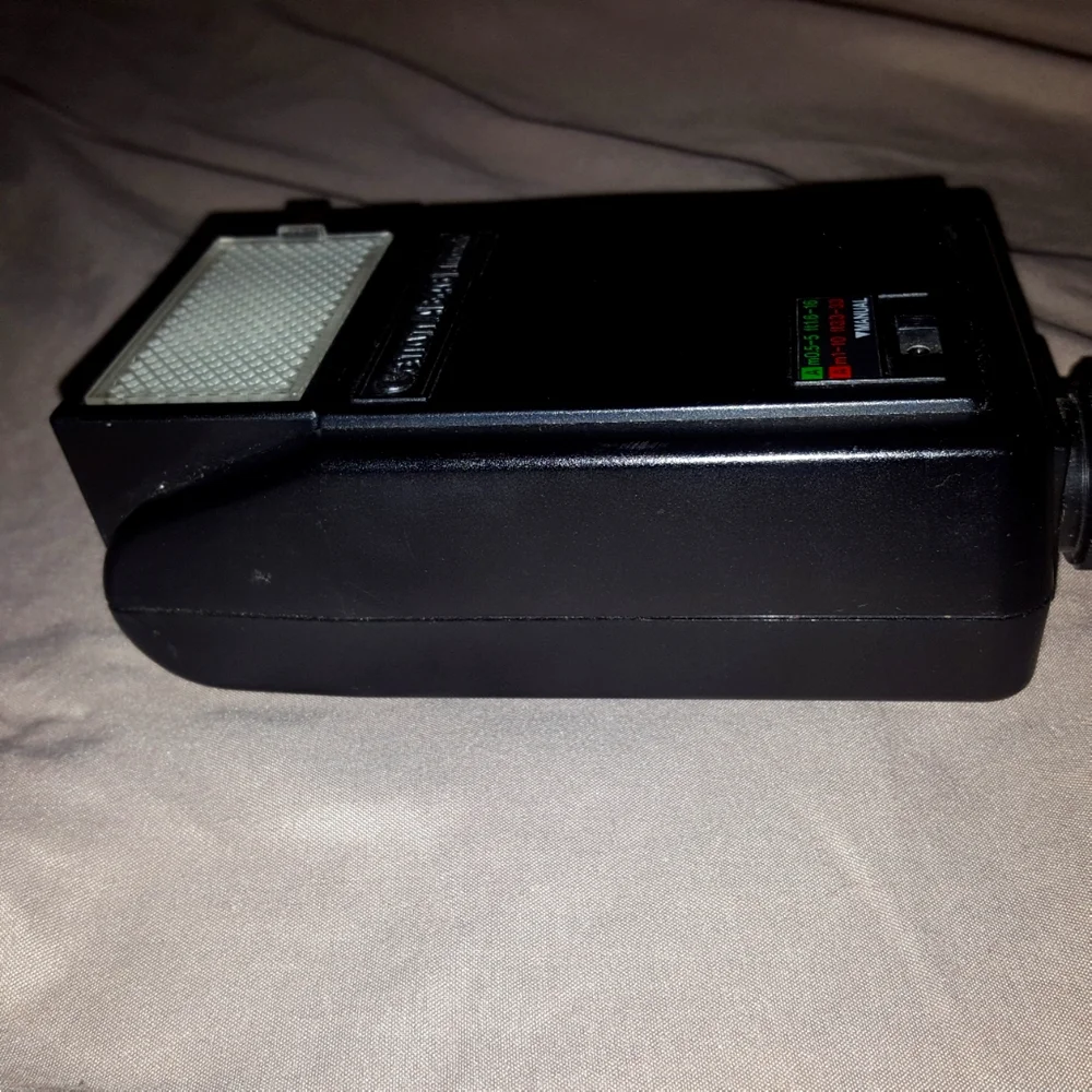 Canon AB-46 Automatic Electronic Hot Shoe Flash for Canon TX SLR Film Camera